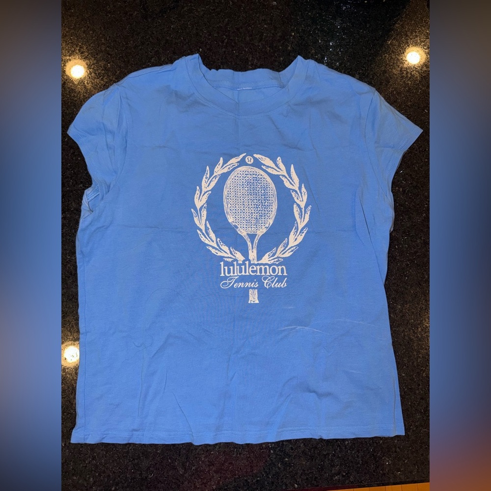 Lululemon Organic Cotton Pool Party Baby T Shirt Medium New without tags